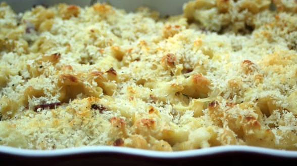 Bacon and Horseradish Mac 'n Cheese with Cauliflower