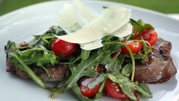 Steak with Tomato-Bacon Salad Topper