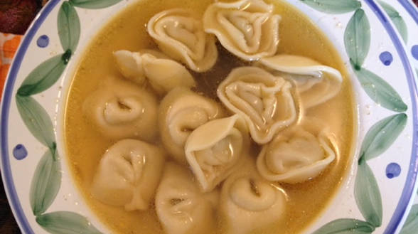 Tortellini in Brodo