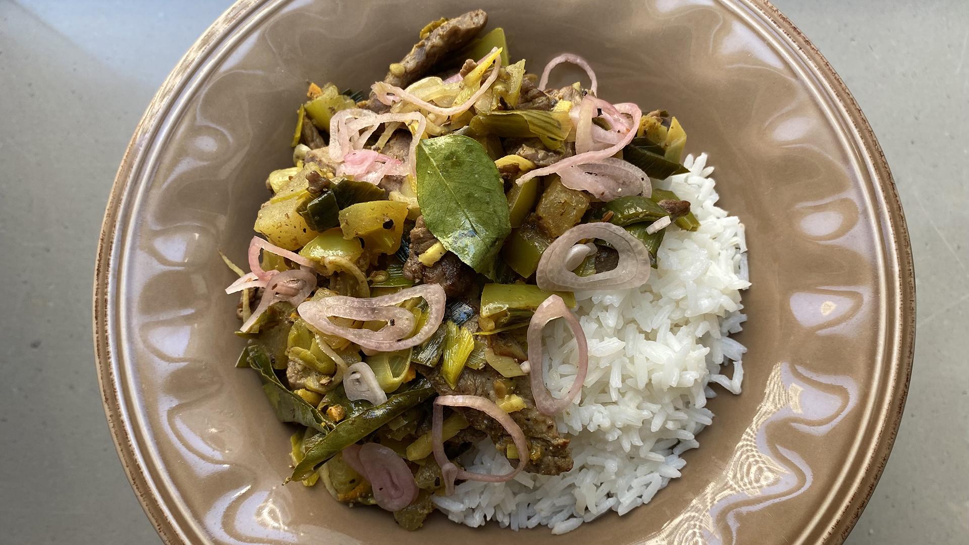Quick Beef or Chicken Curry with Ginger and Leeks