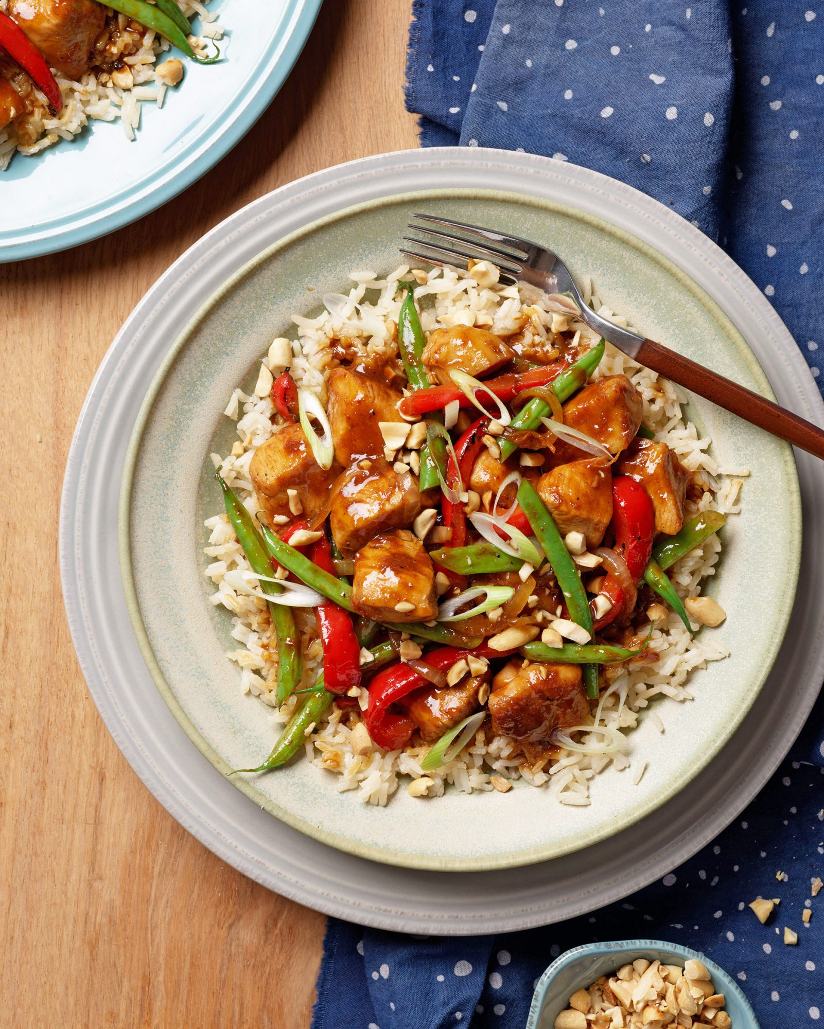 Garlic-Ginger Chicken with Green Beans, Peppers & Peanuts