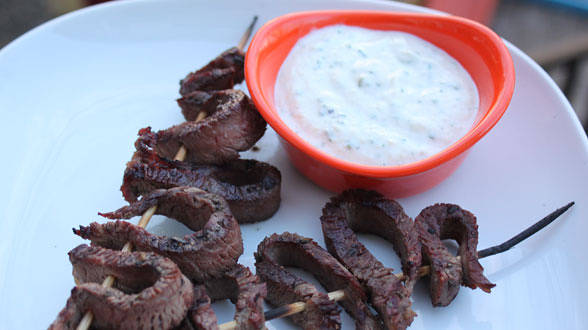 Mini Steak on a Stick with Horseradish Dipping Sauce