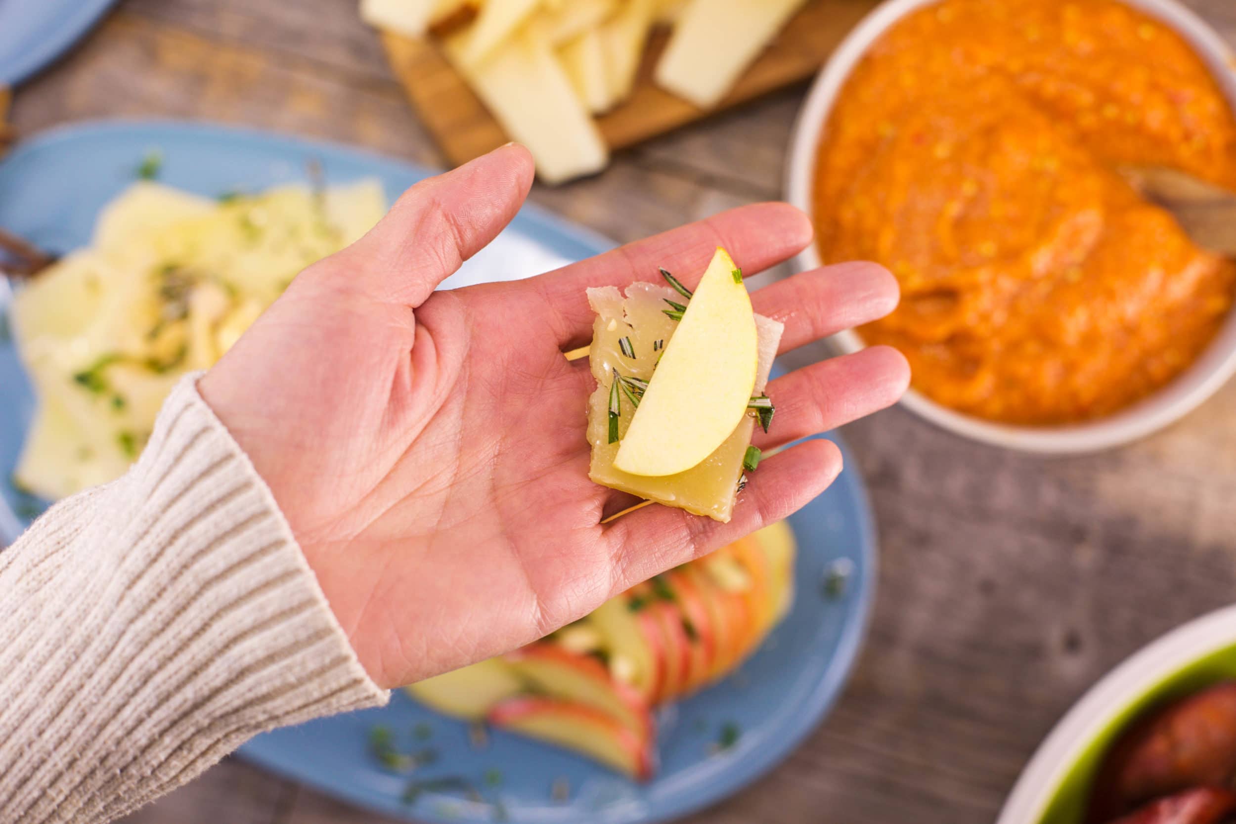 Manchego with Apples