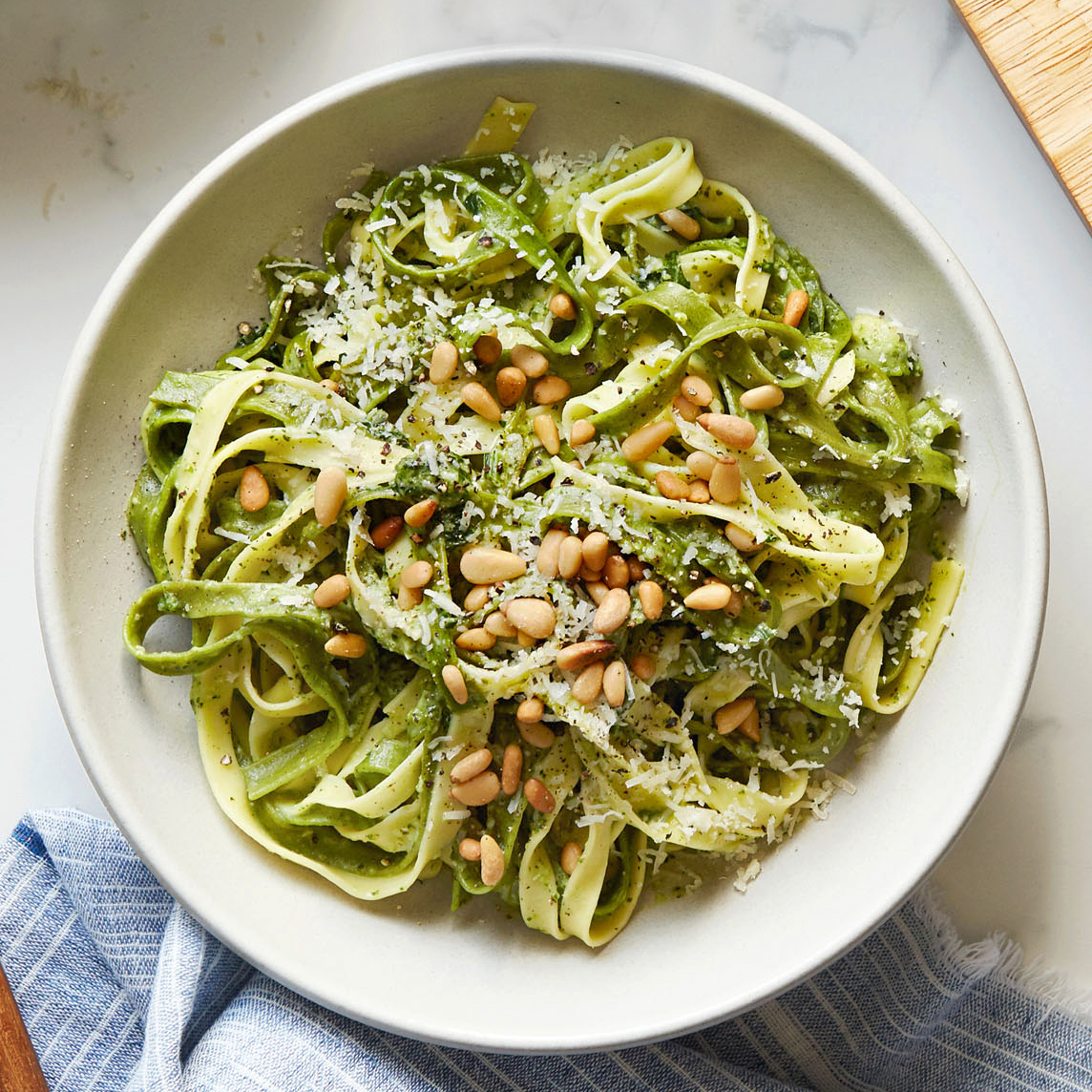 Straw & Hay Pasta with Spinach Sauce & Pine Nuts