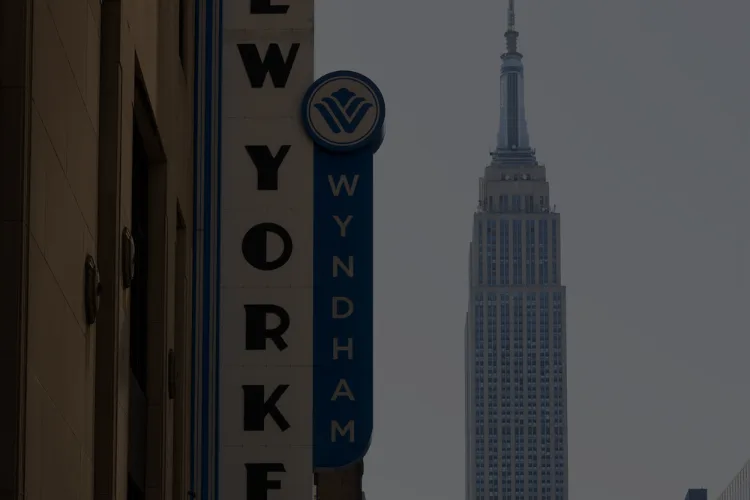  New Yorker Midtown West