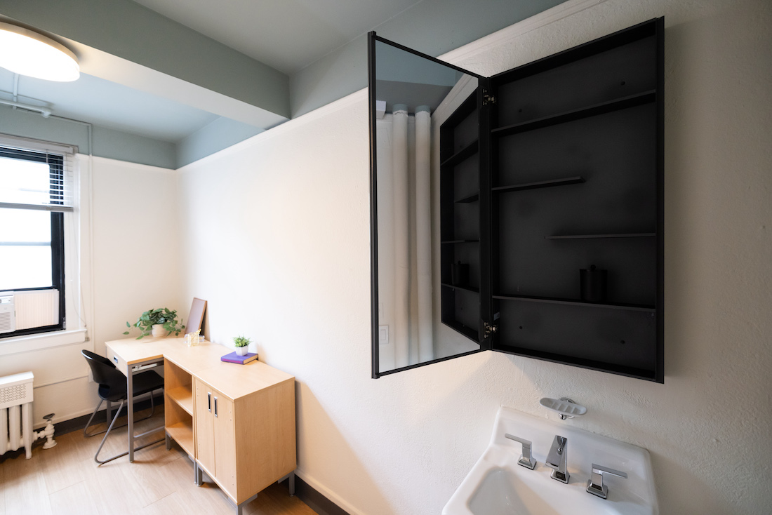 Hudson Yards Campus - In-room Sink & Mirrored Vanity Cabinet