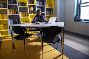 New Yorker Residence Study and Reading Lounge