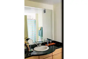 St. George Towers - Sample in room private bathroom
