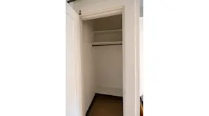 Hudson Yards Campus - In-Room Closet
