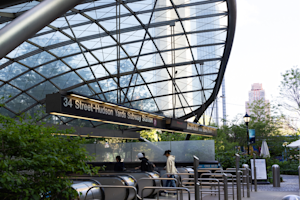 Hudson Yards Subway Entrance