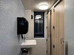 Hudson Yards Campus - Shared Restrooms with Full-Privacy Stalls