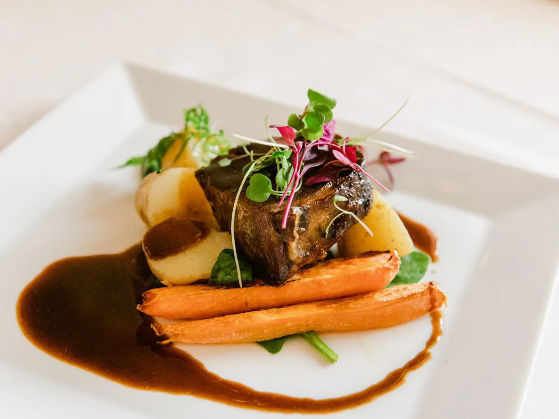 F5EFC101-5330-429A-8267-763785A2479F