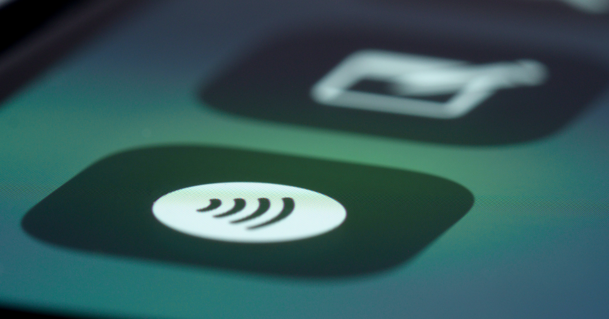 When To Use NFC Instead of Bluetooth in Your Project?