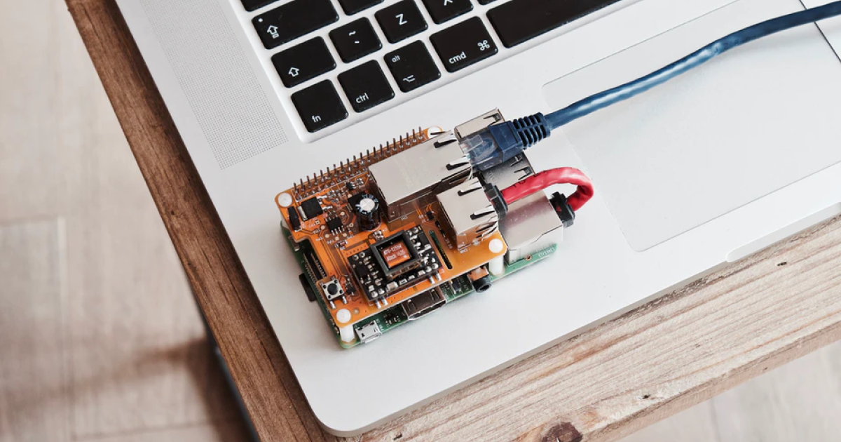 How to implement a door unlocking system with Raspberry Pi, iPhone, and service in the cloud