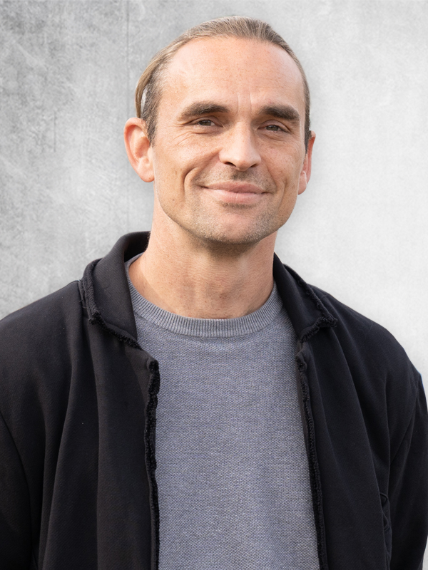 Thomas-Schenker 600x800