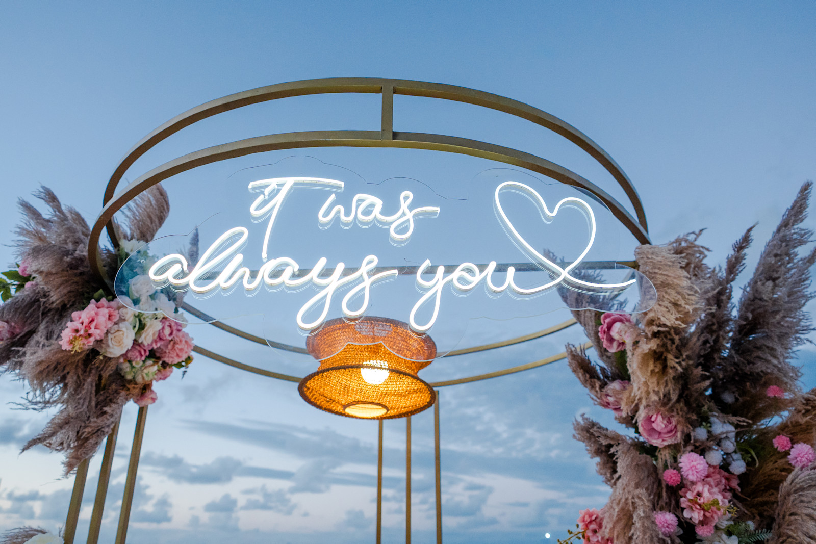 Cozy Love : détail de l’installation 17 sur une plage privée d’Uvero Alto, Punta Cana.