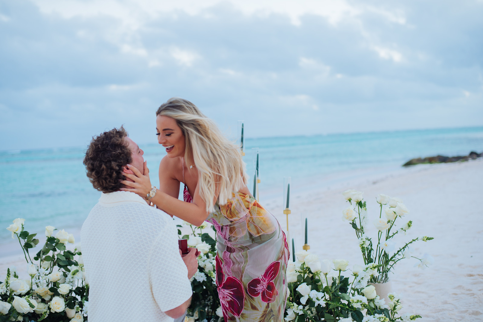 White Serenity: detalhe da montagem 12 em uma praia privativa de Uvero Alto, Punta Cana.