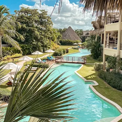  “Eco Fee” en Zoëtry Agua Punta Cana: Qué cubre realmente y cómo mantener tu presupuesto bajo control