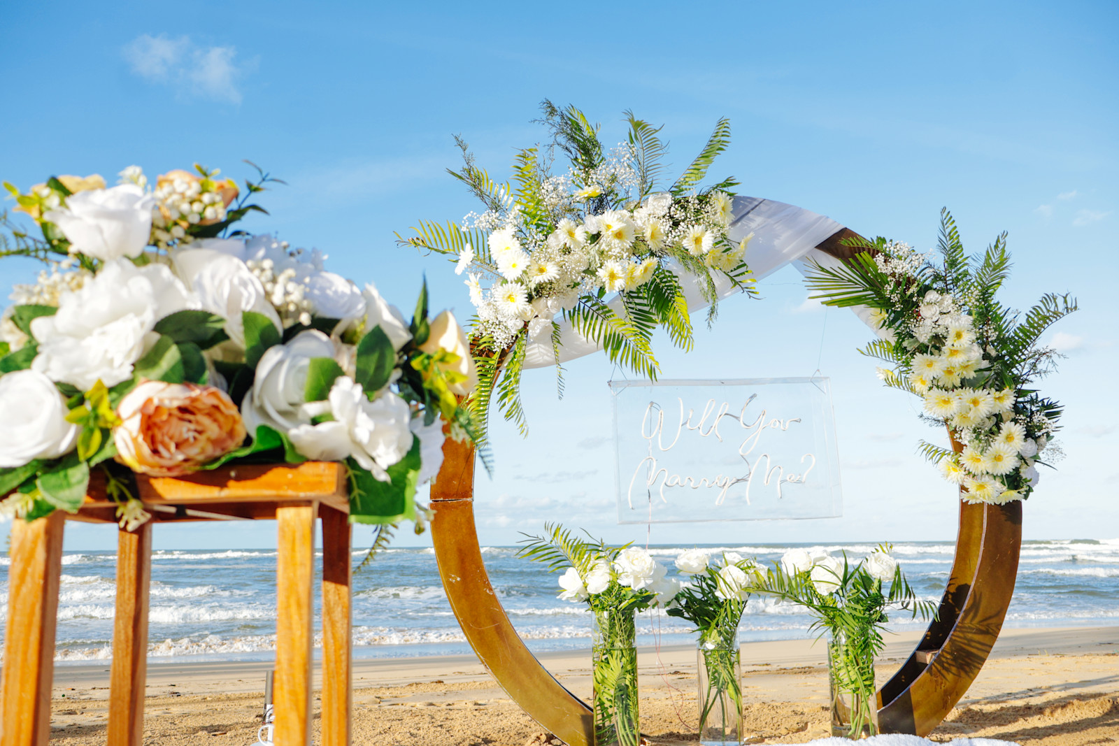 Infinity Love : détail de l’installation 20 sur une plage privée d’Uvero Alto, Punta Cana.