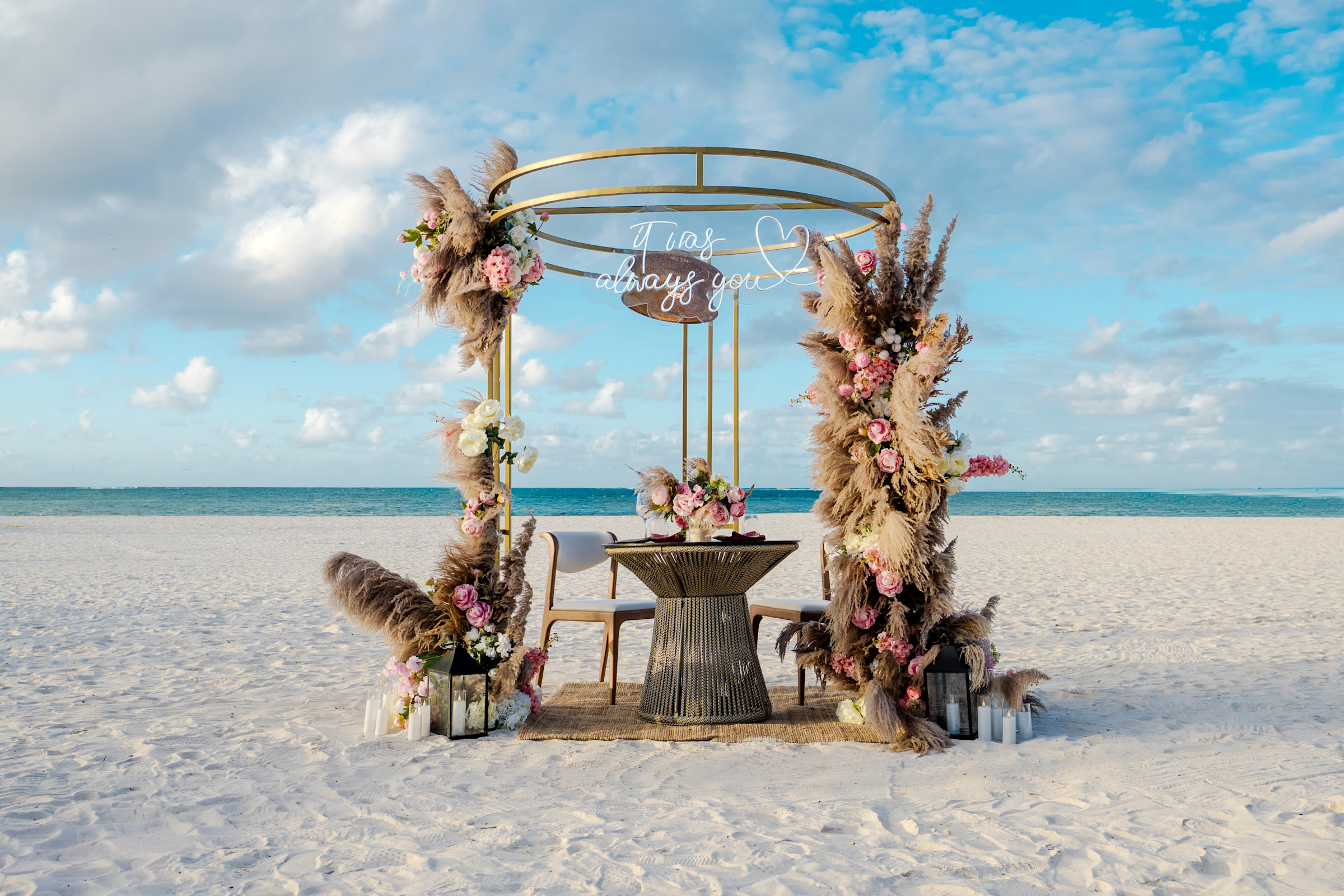 Cozy Love : vue principale 1 sur une plage privée d’Uvero Alto, Punta Cana.