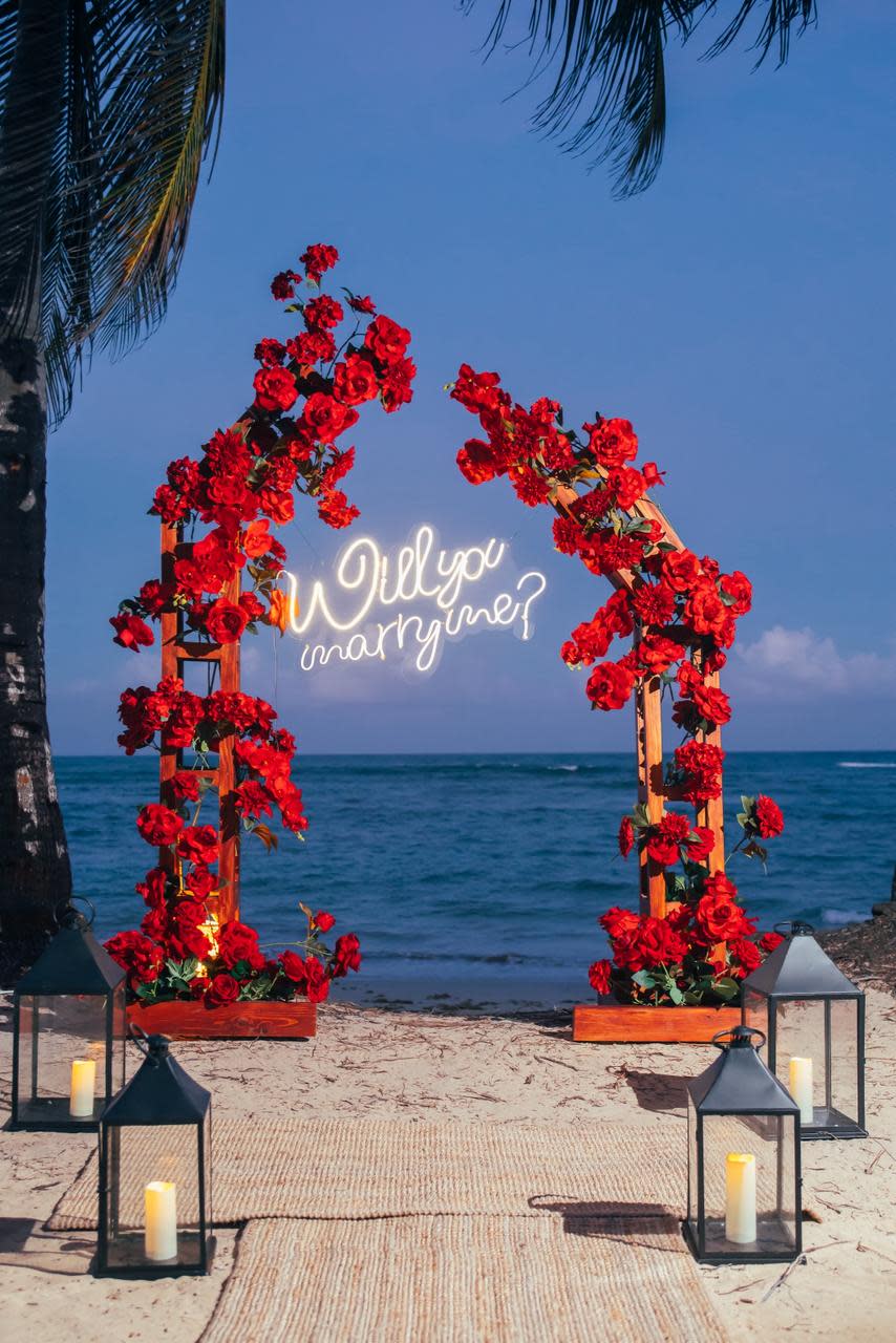 Amour Essence: detalhe da montagem 3 em uma praia privativa de Uvero Alto, Punta Cana.