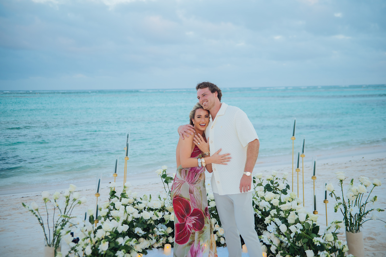 White Serenity: detalhe da montagem 18 em uma praia privativa de Uvero Alto, Punta Cana.
