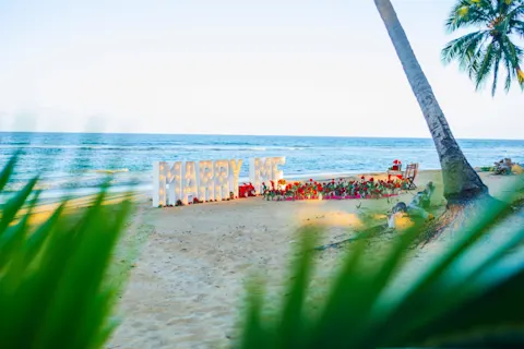 MARYY ME sign in a private beach for a marriage proposal in punta cana