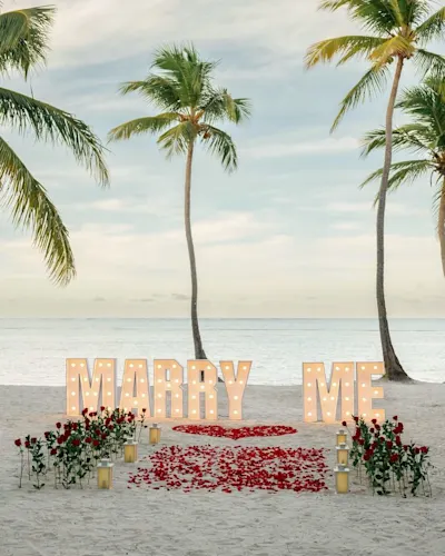 Comparison of Marriage Proposal Packages in Punta Cana