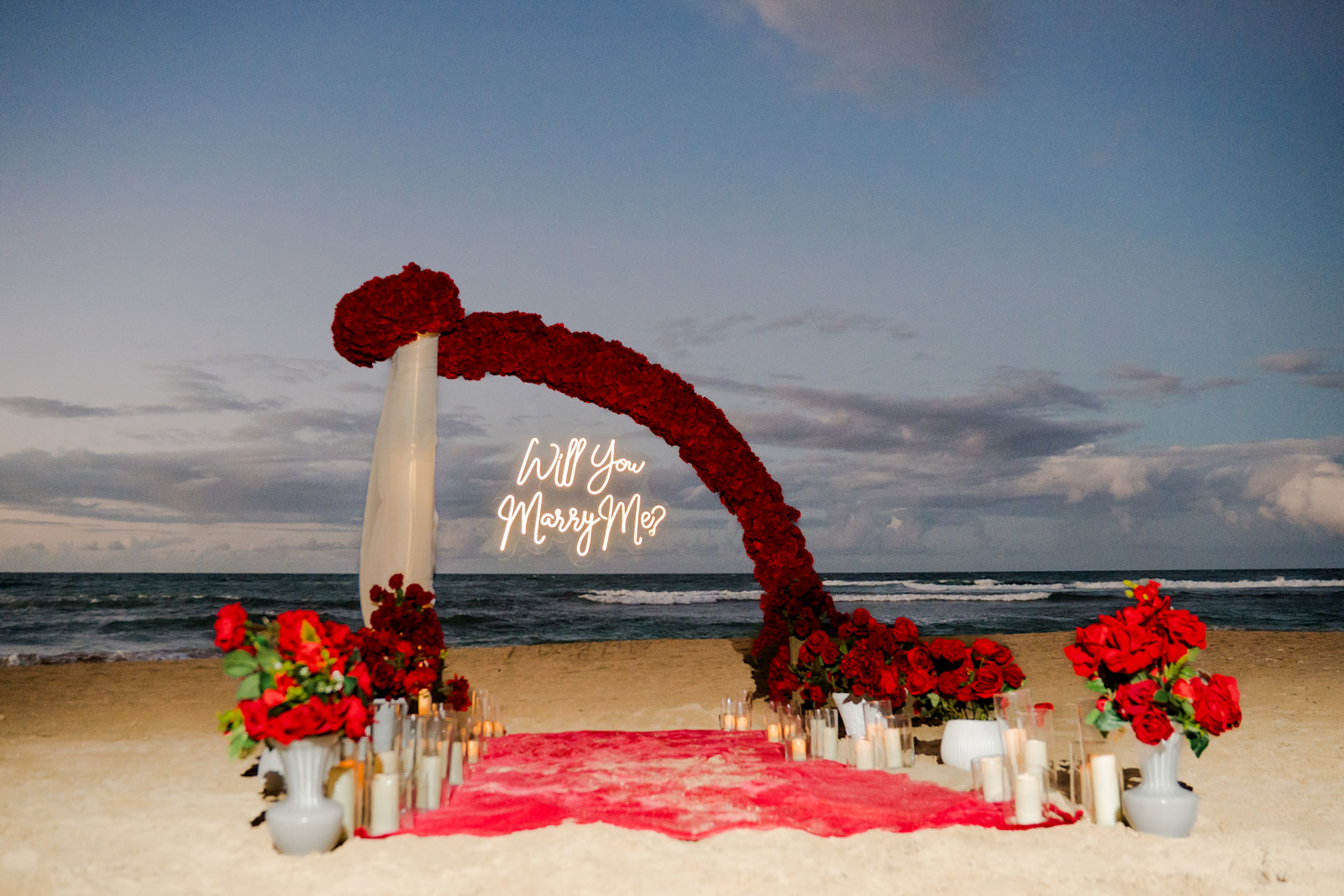 Eternal Passion: detalhe da montagem 8 em uma praia privativa de Uvero Alto, Punta Cana.