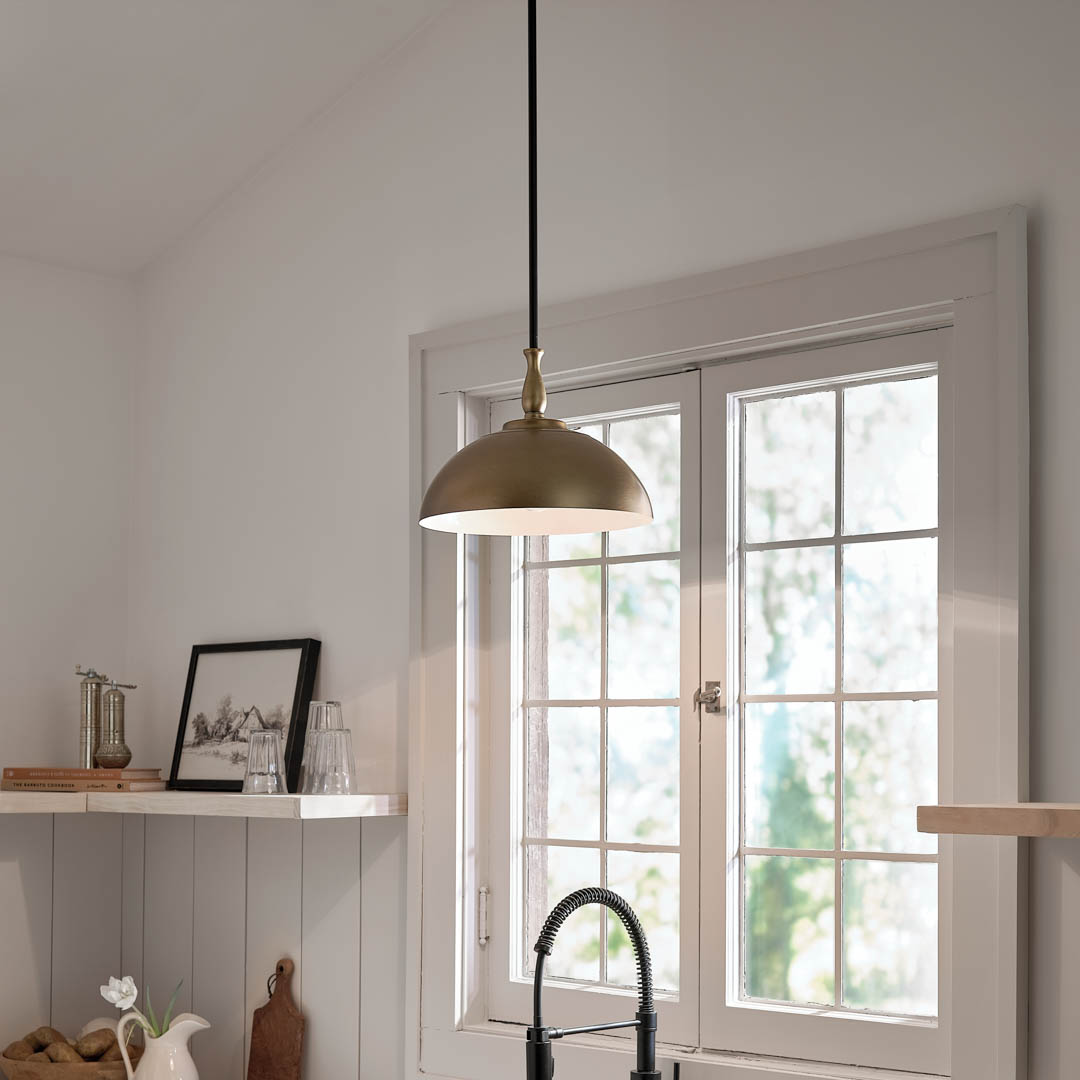 KIRK REINERT FIRST LIGHT 1000ピース Fira 1 Light Pendant Natural Brass & Black | Kichler Lighting