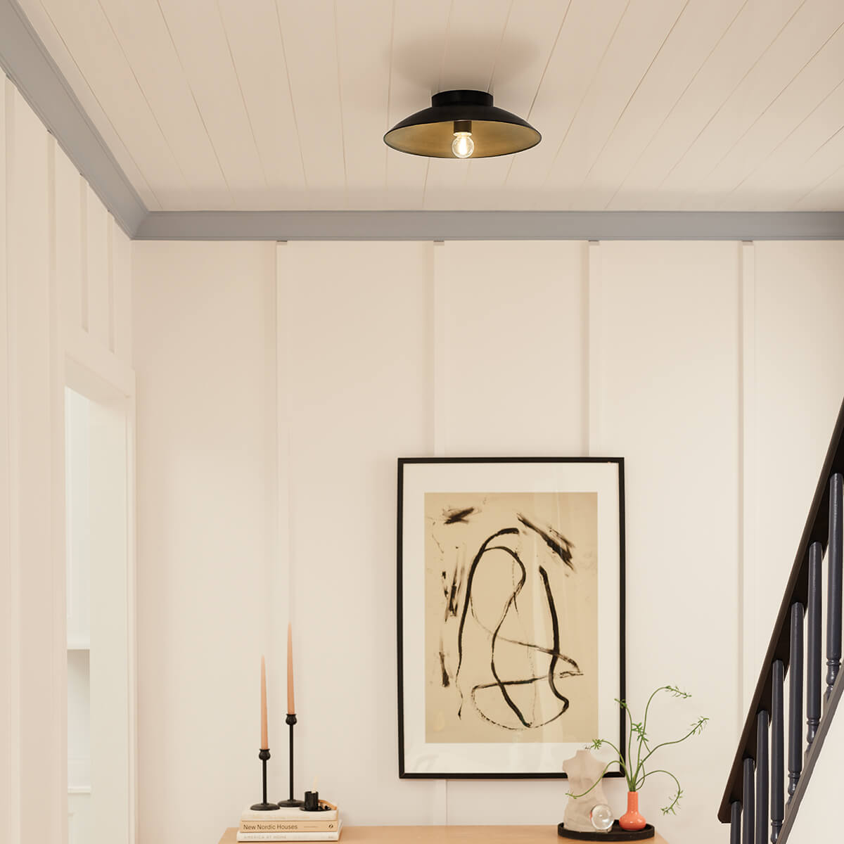 hallway-kira-38259bk-wide-day-