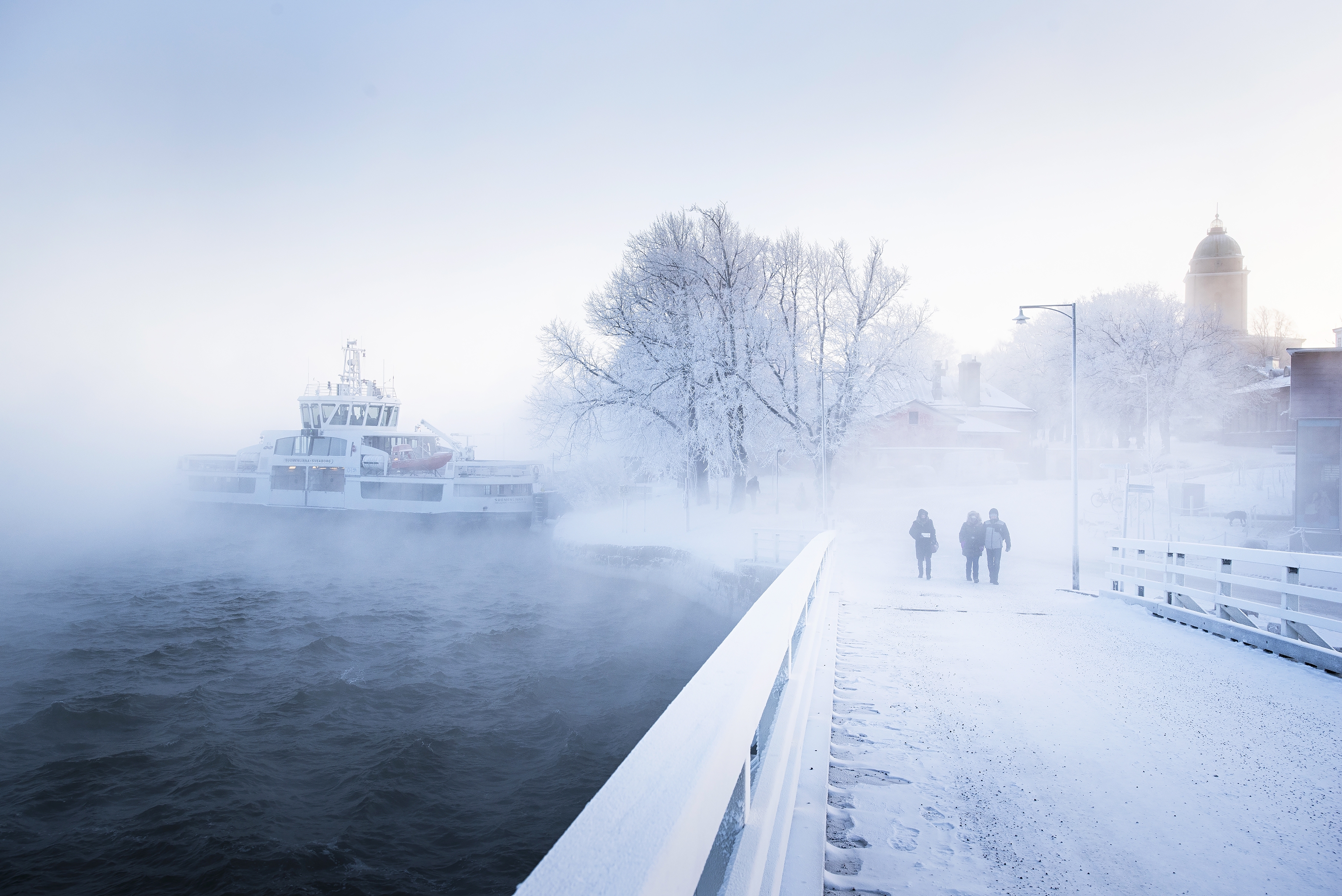 Suomenlinna on tunnelmallinen kohde Helsingin talvessakin | Mondo