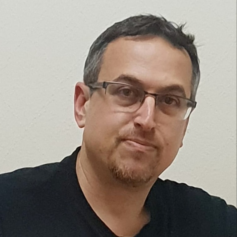 Eyal Yovel profile picture for author bio