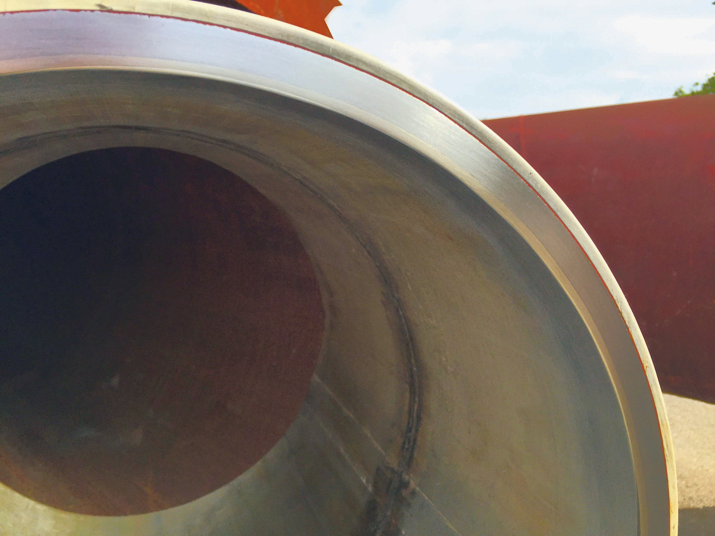 NDT Global Identifying Girth Weld Cracking Threats in a CRACladded