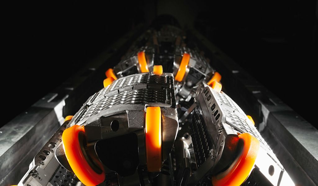 Next Generation ILI Crack Inspection Service - Phased Array Ultrasonic ...