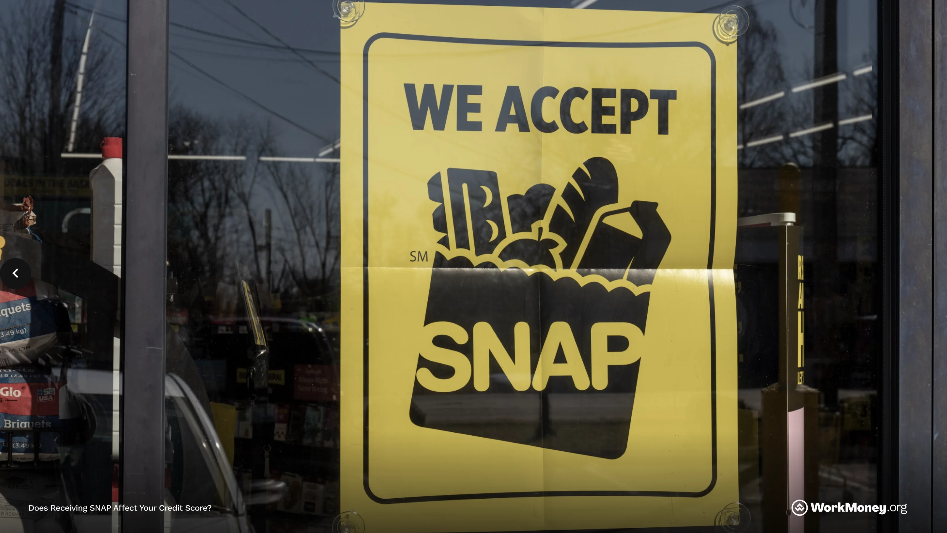 We Accept SNAP Window Sign in Yellow
