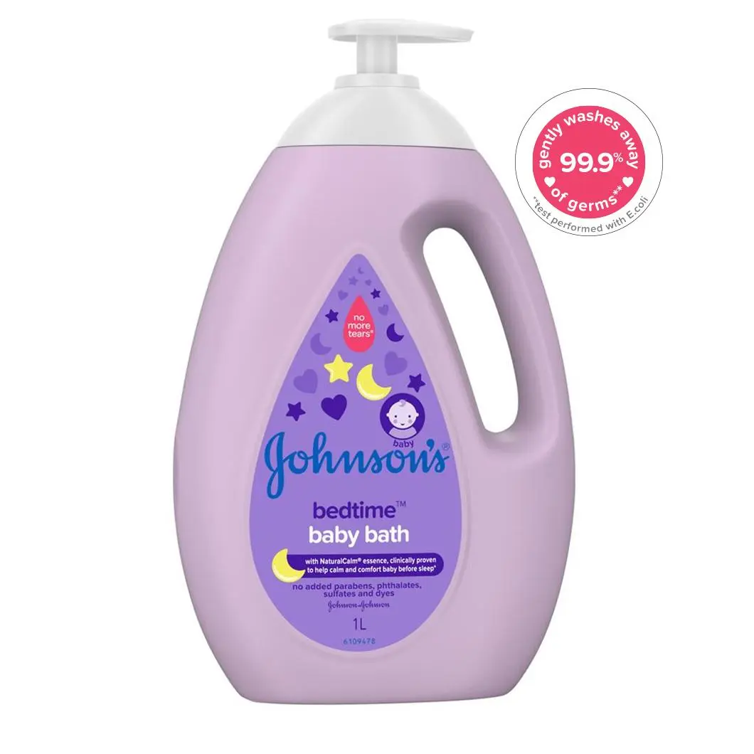 Johnson's ® Bedtime™ Baby Bath image 1