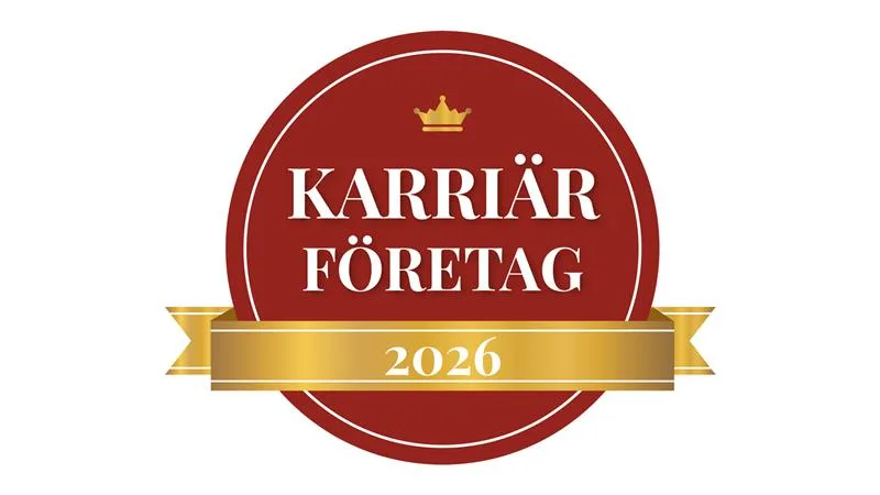 Röd cirkel med texten "Karriär Företag 2026" i vitt, guldkrona ovanför och guldband nedanför.