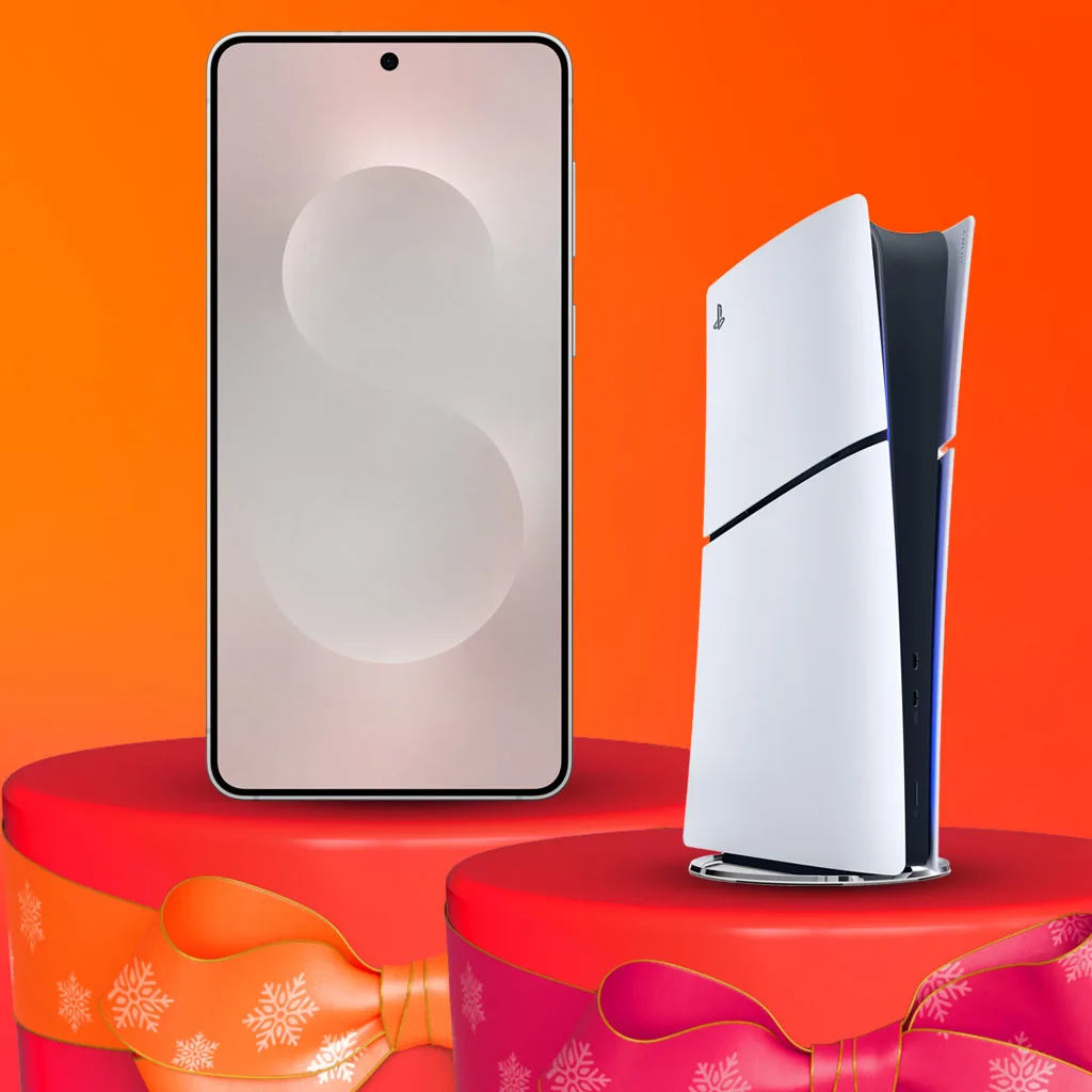 Smartphone och spelkonsol på röda presentaskar med orange bakgrund.