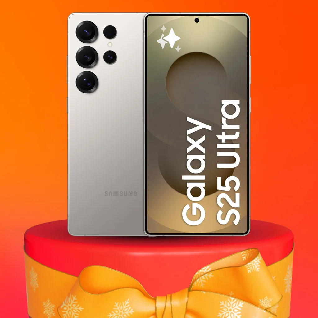 Samsung Galaxy S25 Ultra på en röd presentask med orange bakgrund, fyra kameror synliga.