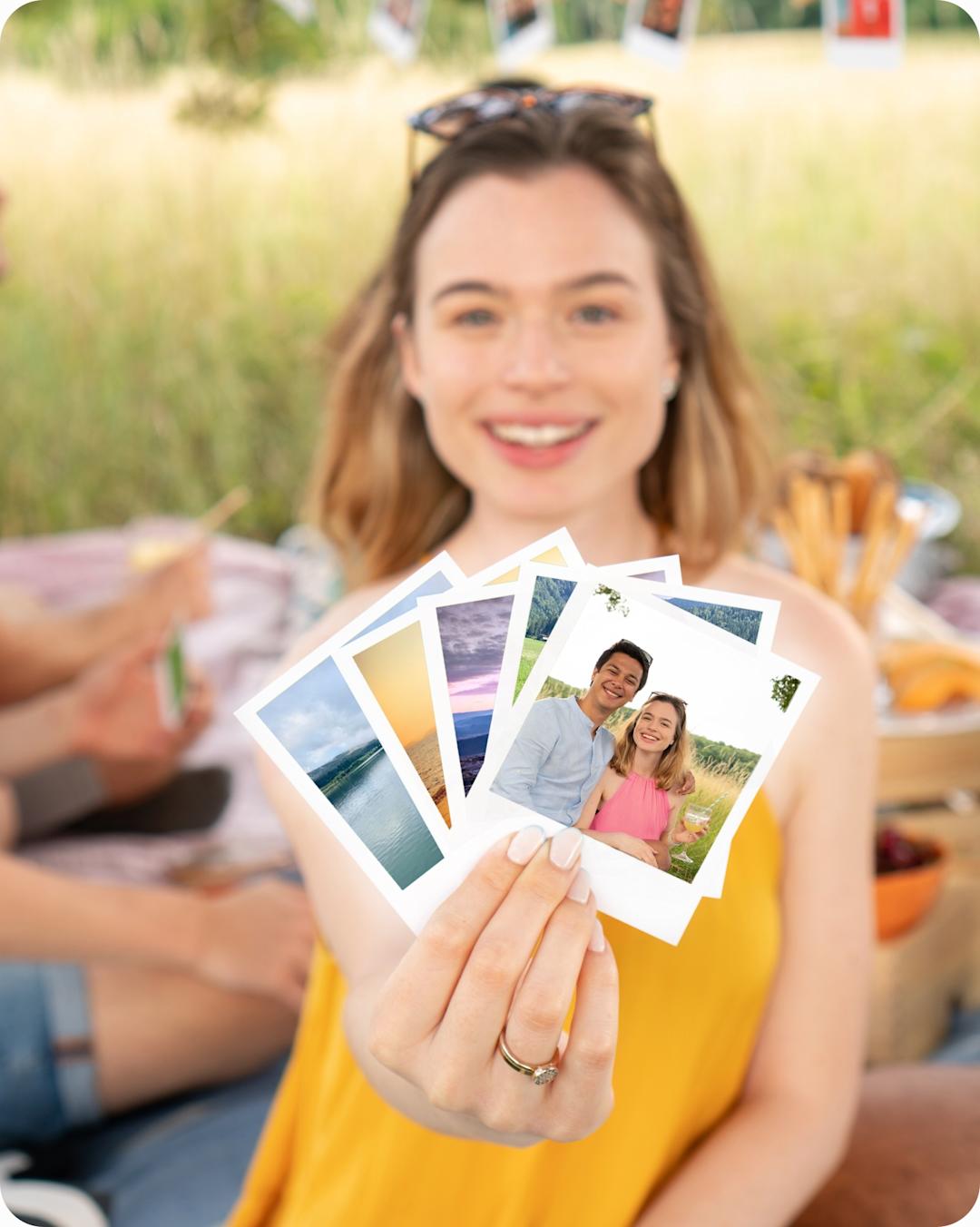 Retro Prints in Polaroid™️ Format Iconic, Vintage Prints Journi