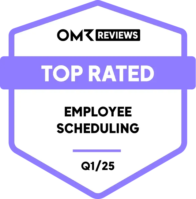 Eine lila-weiße Plakette mit dem Text OMR Reviews, Top Rated, Employee Scheduling, Q1/25, die eine Top-Bewertung für die Personaleinsatzplanung im Quartal 1 des Jahres 2025 darstellt.