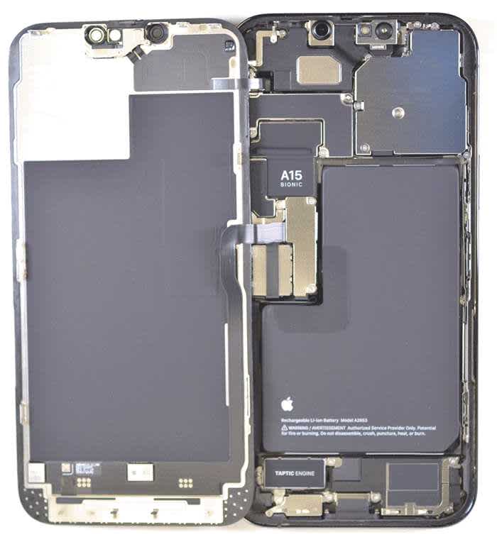 Removal of the screen of the iPhone 13 Pro Max
