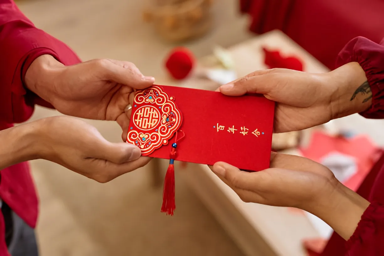 Cover Image: Red Envelope Gift During Lunar New Year