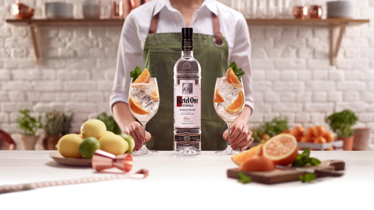 Vodka Coconut Drinks: 5 Ways To Ace This Pairing_HeroImage_AltText