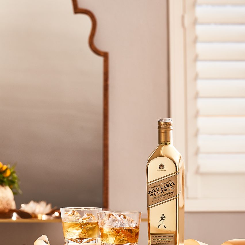 Johnnie Walker Gold Label