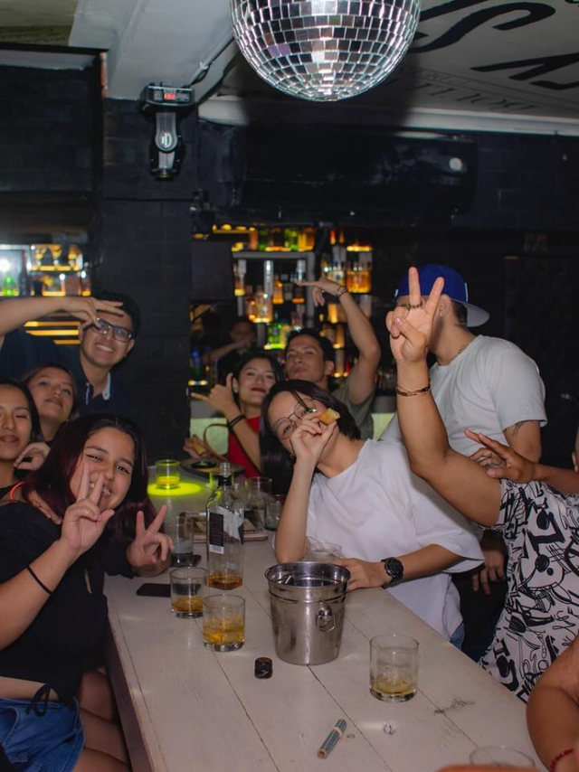 Capone Bar