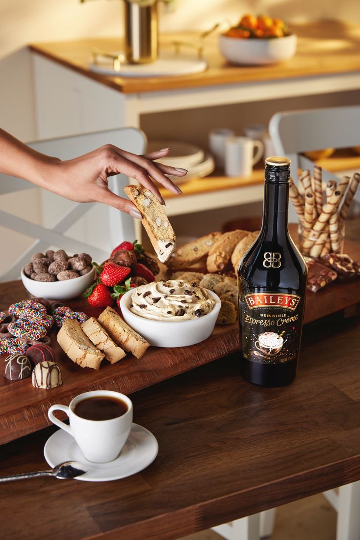 Baileys Orange Truffle Liqueur serve
