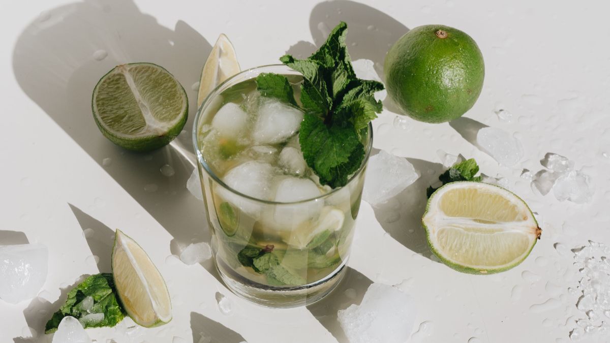 Mai Tai Cocktail Vs Mojito Cocktail: Key Differences That Set These Rum Classics Apart_HeroImage_AltText