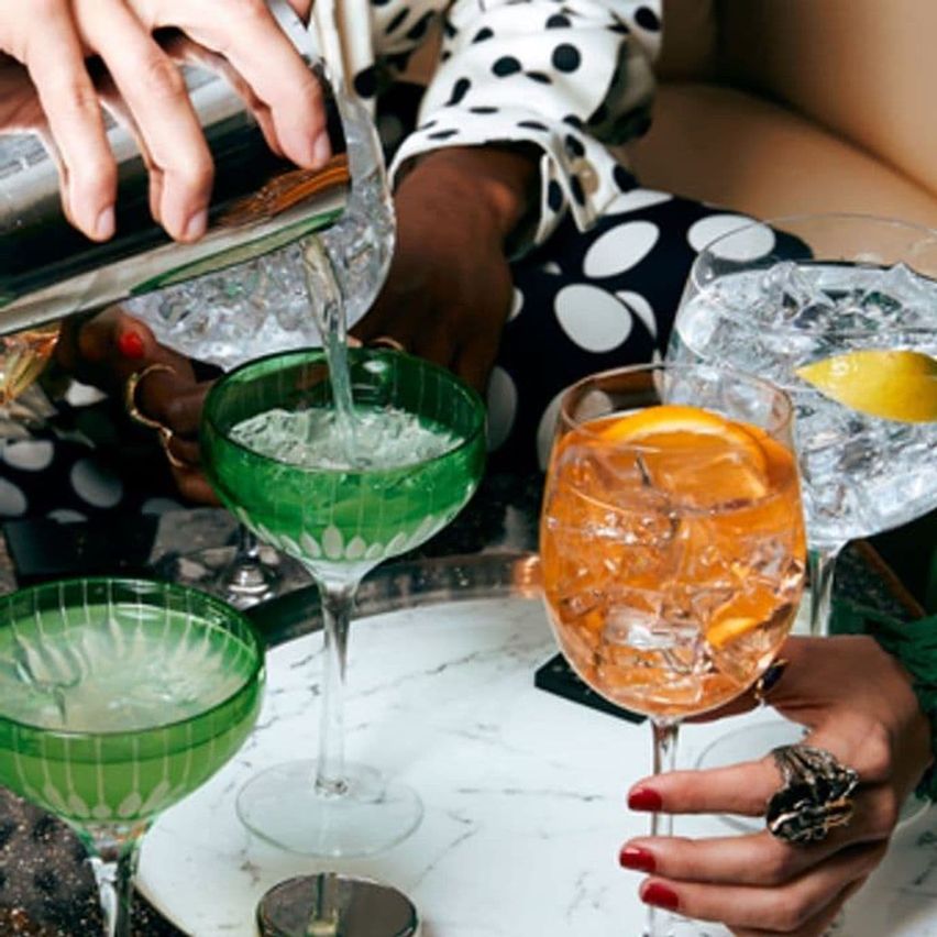 ulonbozo gin izek es szinek